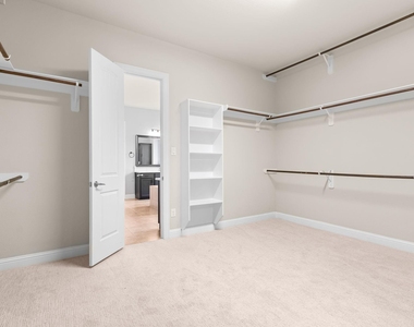 12426 Cumberland Drive - Photo Thumbnail 32