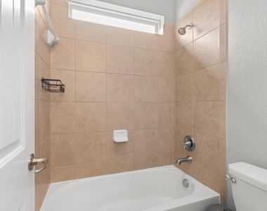 12426 Cumberland Drive - Photo Thumbnail 37