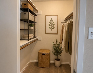 10053 Westpark Drive - Photo Thumbnail 8