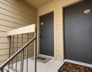 10053 Westpark Drive - Photo Thumbnail 2