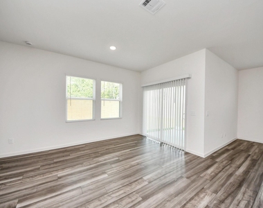 10303 Rose Mar Drive - Photo Thumbnail 8