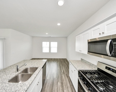 10303 Rose Mar Drive - Photo Thumbnail 11