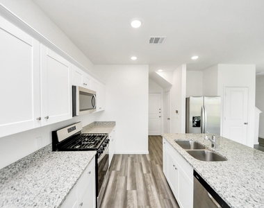 10303 Rose Mar Drive - Photo Thumbnail 13