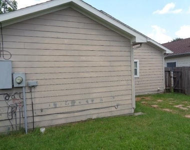 10223 Checkerberry Park Lane - Photo Thumbnail 14
