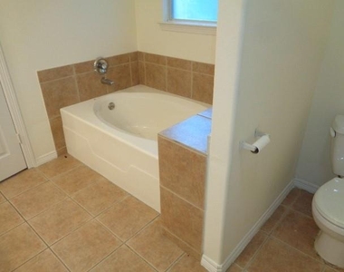 10223 Checkerberry Park Lane - Photo Thumbnail 11