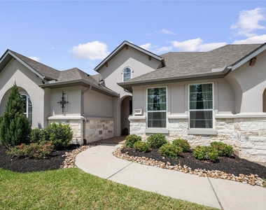 622 Platinum Stone Lane - Photo Thumbnail 1