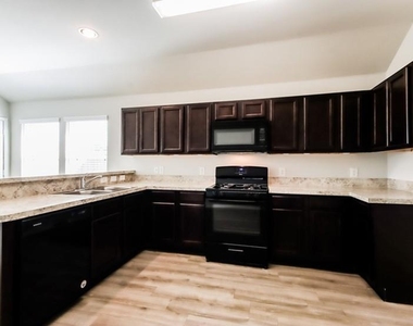22386 Porter Mountain Lane - Photo Thumbnail 3