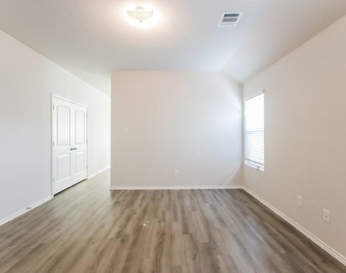 22386 Porter Mountain Lane - Photo Thumbnail 4