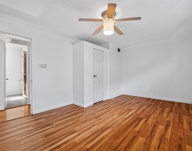 3271 Sul Ross Street - Photo Thumbnail 16
