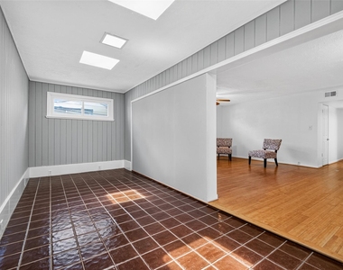 3271 Sul Ross Street - Photo Thumbnail 10