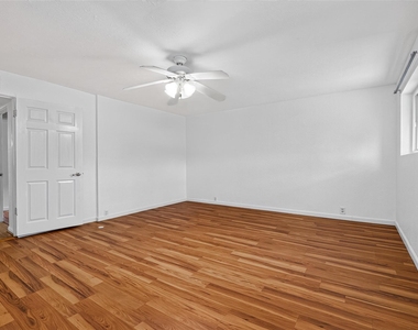 3271 Sul Ross Street - Photo Thumbnail 21