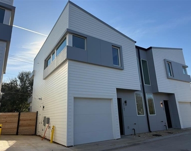 2000 Riverside Farms Road - Photo Thumbnail 9