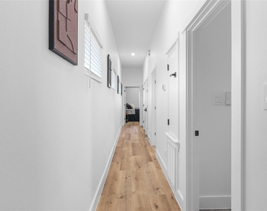8007 Cora Street - Photo Thumbnail 21