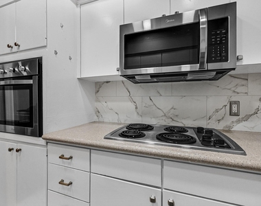 2601 Bellefontaine Street - Photo Thumbnail 5