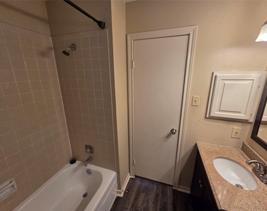 12902 Skymeadow Drive - Photo Thumbnail 26
