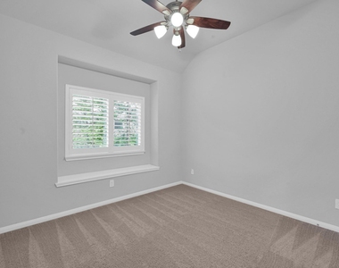 18207 Samie Nell Court - Photo Thumbnail 29
