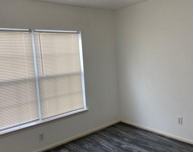 7903 Dairy View Lane - Photo Thumbnail 1