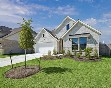 3212 Bright Maple Drive - Photo Thumbnail 1