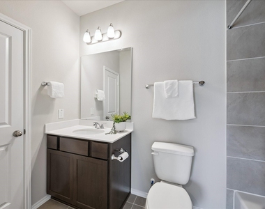 3212 Bright Maple Drive - Photo Thumbnail 23