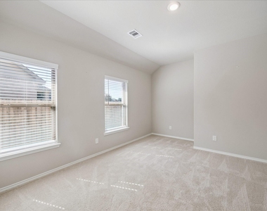 3212 Bright Maple Drive - Photo Thumbnail 21