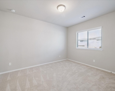 3212 Bright Maple Drive - Photo Thumbnail 18