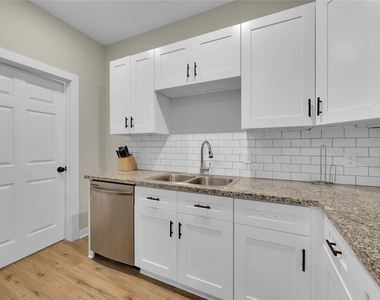 10317 Lake Road - Photo Thumbnail 7