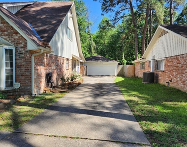 2322 Deer Valley Drive - Photo Thumbnail 4