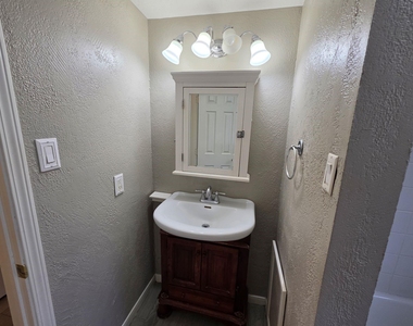 2322 Deer Valley Drive - Photo Thumbnail 20