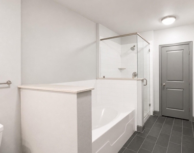 3788 Richmond St Avenue - Photo Thumbnail 6