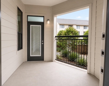 3788 Richmond St Avenue - Photo Thumbnail 9