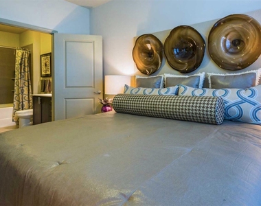 3788 Richmond St Avenue - Photo Thumbnail 13