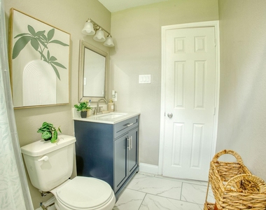 8150 Herschelwood Street - Photo Thumbnail 15