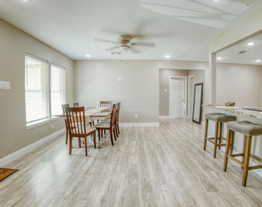 8150 Herschelwood Street - Photo Thumbnail 23