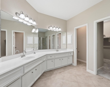 5507 Opal Cove Court - Photo Thumbnail 3