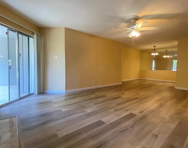 9700 Leawood Boulevard - Photo Thumbnail 4