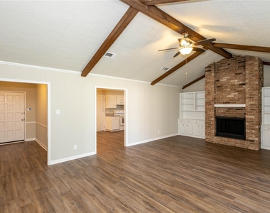 5810 Meadowview Road - Photo Thumbnail 1