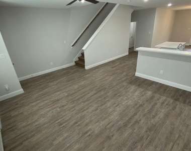5225 E Houston Road - Photo Thumbnail 2