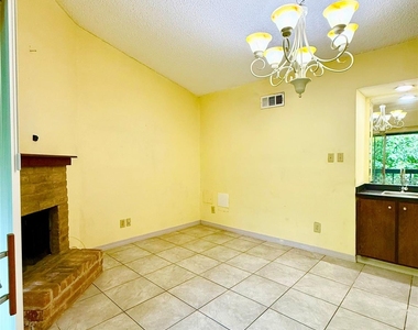 8360 Jorine Drive - Photo Thumbnail 21