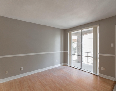 4635 Wild Indigo Street - Photo Thumbnail 6