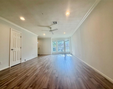 5800 Lumberdale Road - Photo Thumbnail 16