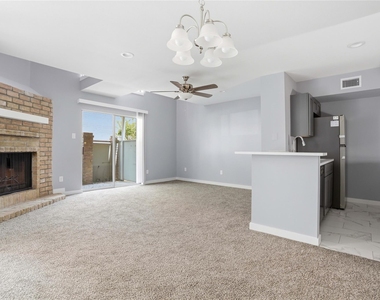 2800 Jeanetta Street - Photo Thumbnail 4