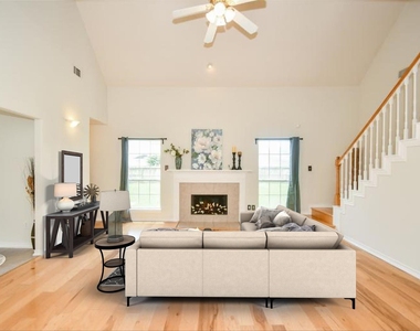20735 Park Pine Drive - Photo Thumbnail 11