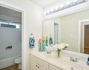 20735 Park Pine Drive - Photo Thumbnail 30