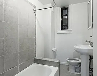 92 St Marks Place - Photo Thumbnail 10