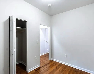 92 St Marks Place - Photo Thumbnail 5