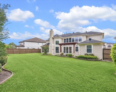 2210 Bywater Drive - Photo Thumbnail 24