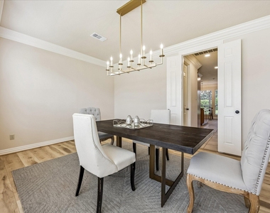 2210 Bywater Drive - Photo Thumbnail 8