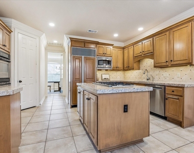 2210 Bywater Drive - Photo Thumbnail 17