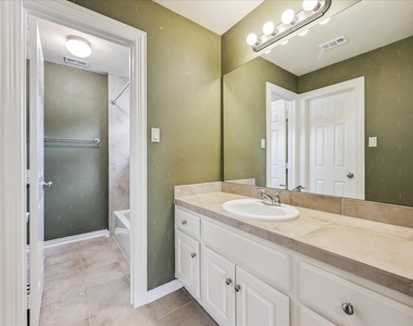 2210 Bywater Drive - Photo Thumbnail 40