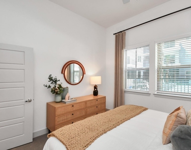 1617 Enid Street - Photo Thumbnail 18